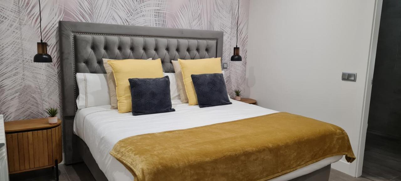 Apartamentos Cava Baja Madrid Ngoại thất bức ảnh