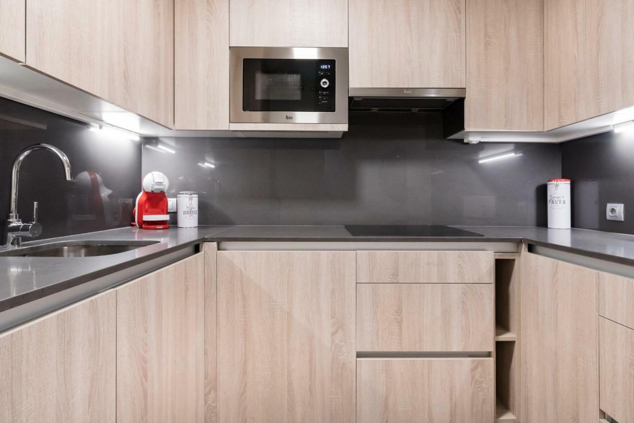 Apartamentos Cava Baja Madrid Ngoại thất bức ảnh