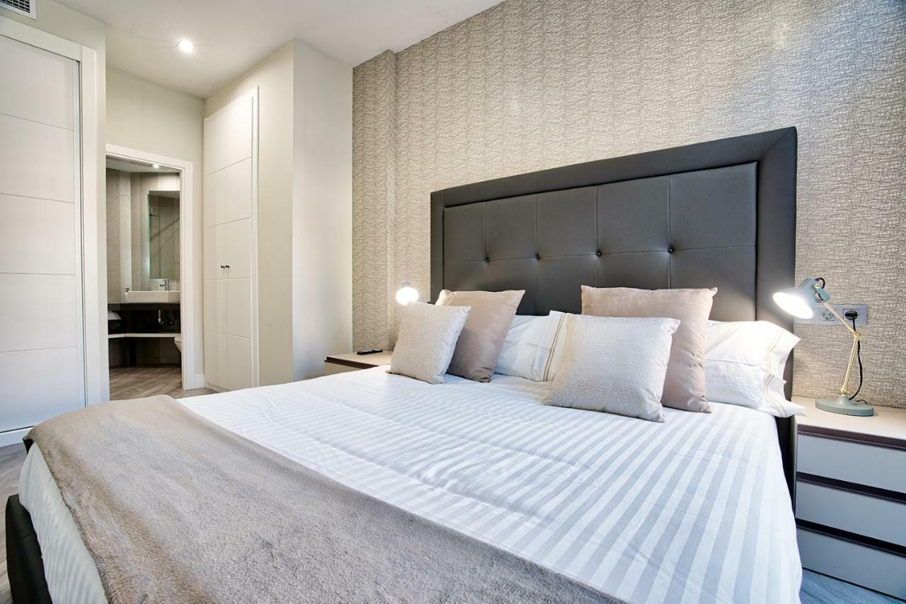 Apartamentos Cava Baja Madrid Ngoại thất bức ảnh