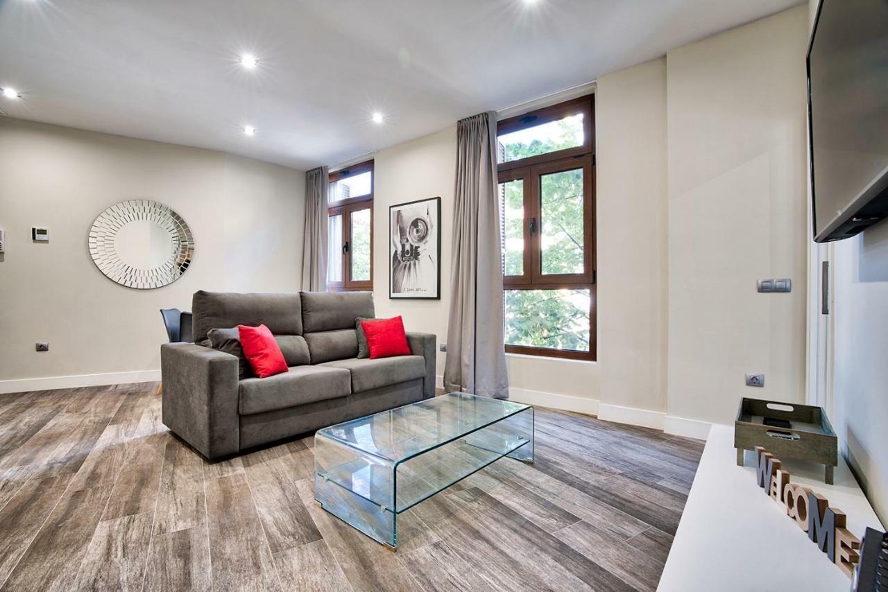 Apartamentos Cava Baja Madrid Ngoại thất bức ảnh